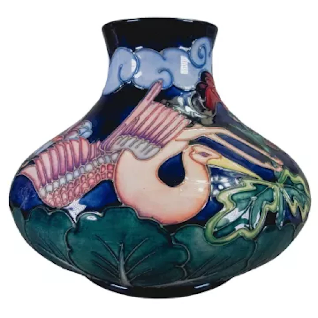 Moorcroft large Kyoto vase by Rachel Bishop, h.21cm.