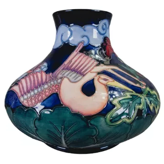 Moorcroft large Kyoto vase by Rachel Bishop, h.21cm.