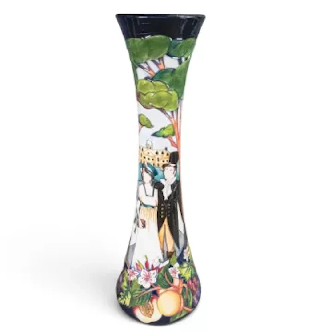 Moorcroft Pemberley vase 365/20, No10. Signed by designer Nicola Slaney