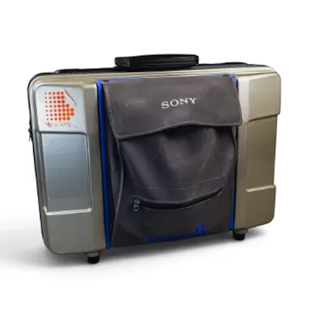 A Sony CCD-V8AF-E video camcorder camera, complete with spare batteries