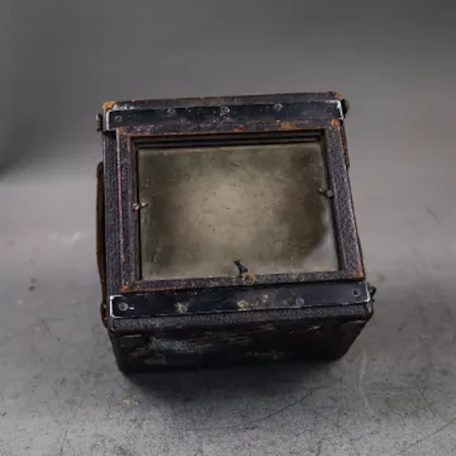 The Junior Sanderson mahogany and brass folding plate camera, with