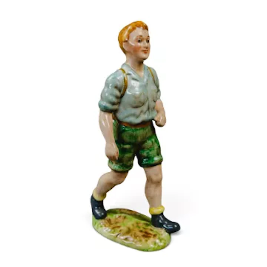 Beswick figure 'The Hiker'. Model 1393. h.16cm