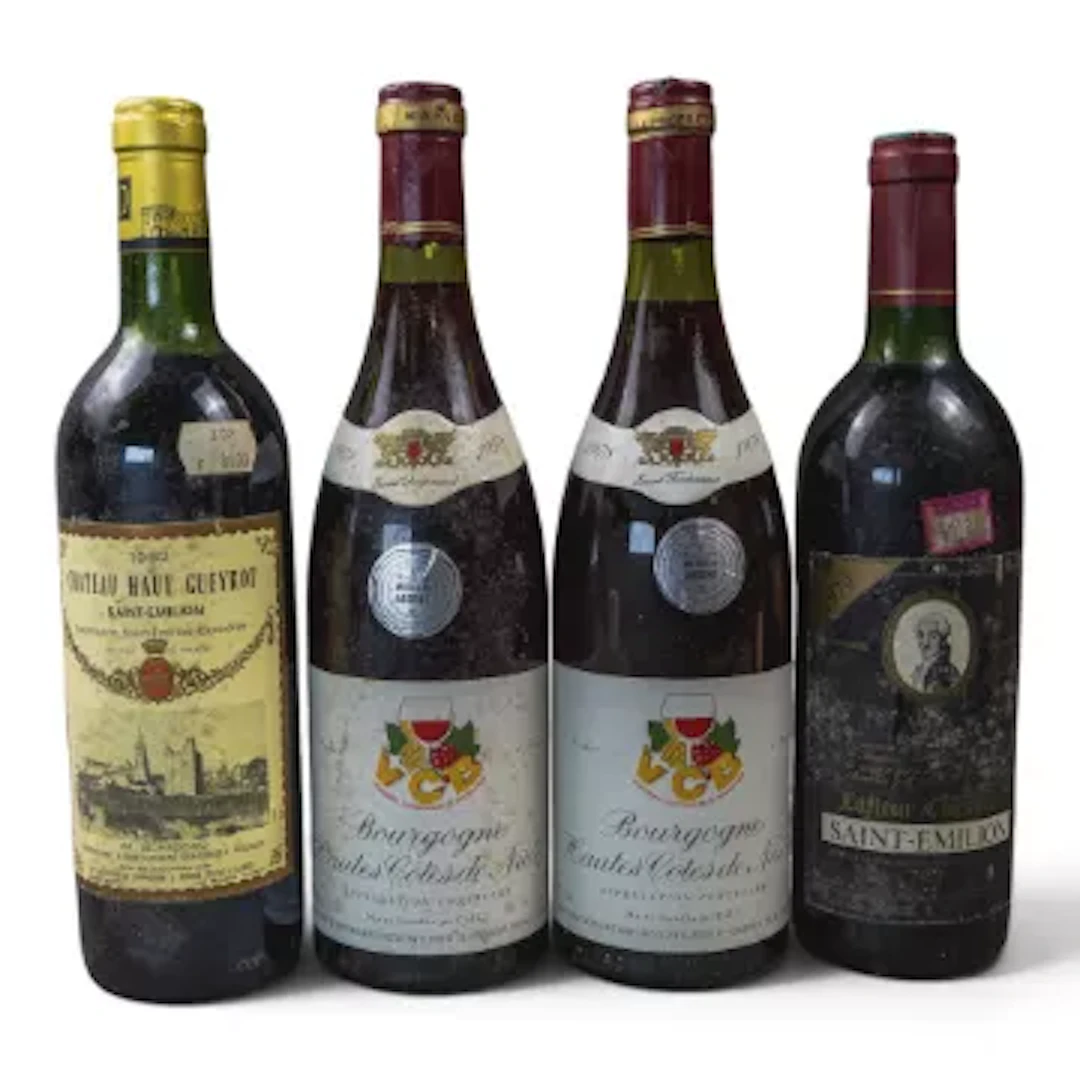 A selection of wine to include 1978 Saint-Ferdinand Bourgogne Hautes-Cótes