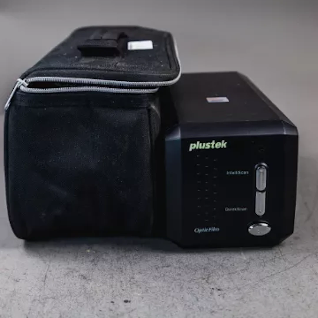 Plustek OpticFilm 8200i 35mm film and slide scanner, designed for