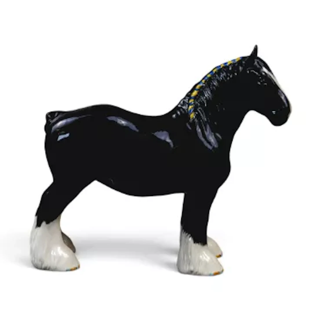 Beswick Collectors Club black Shire in gloss. Model no.818. h.21.5cm