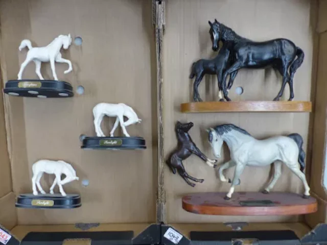Beswick horses and foals on plinths, Black Beauty and Foal, Spirit