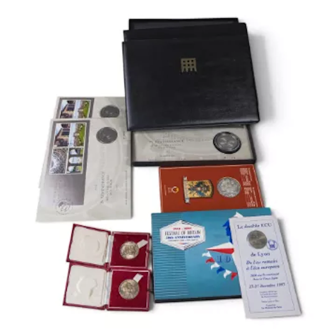 Small group of silver and other coins, sterling silver proof £5 coin