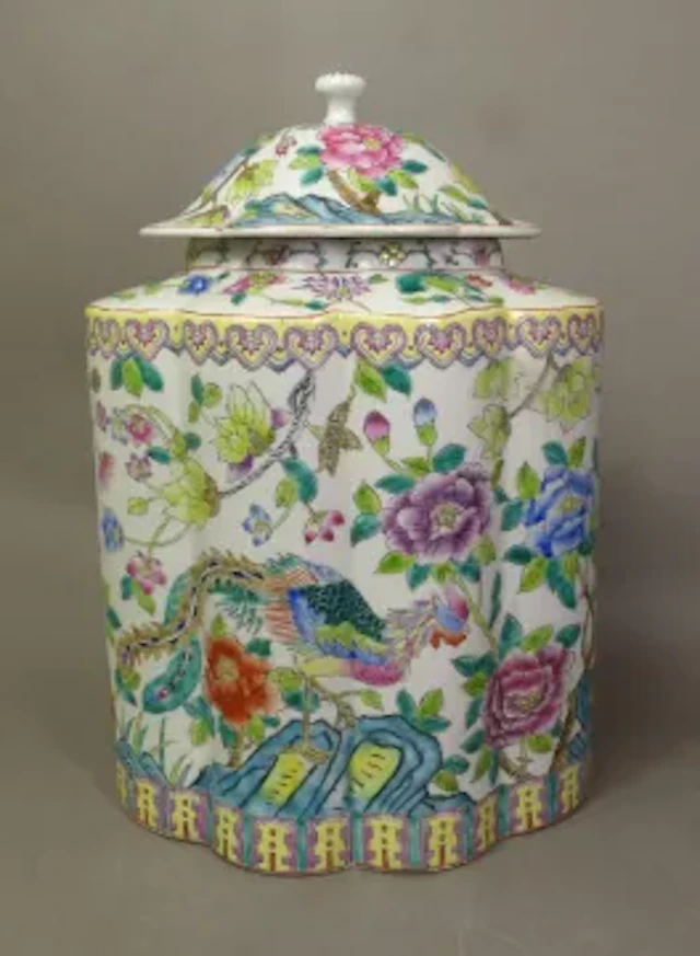 Large scallop shaped porcelain tea caddy and cover, hand enamelled