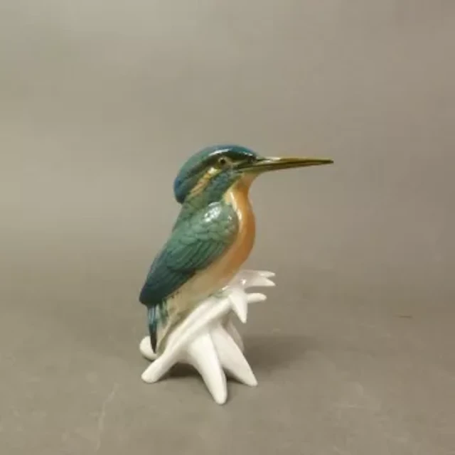 A Karl Ens porcelain figure of a kingfisher, height 11cm.