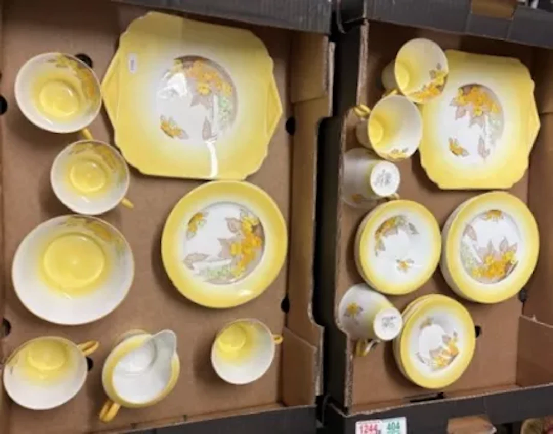A Shelley Phlox pattern part double tea set, c1933, Regent shape