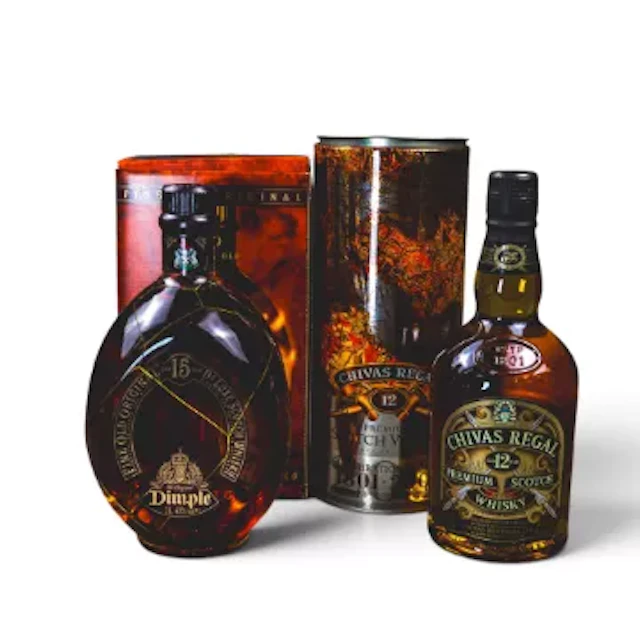 The original Dimple de Luxe Scotch whisky (1 Litre 43% Vol), together