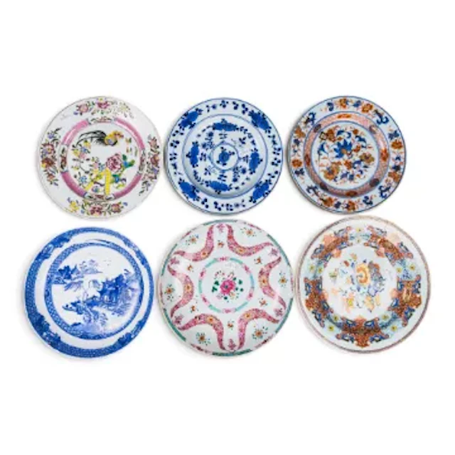 A group of late Oriental plates and dishes, all late 18th/early 19th