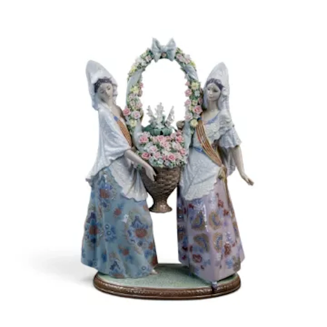 A Lladro Prestige figure 'Floral Offering' model no.1490 designed