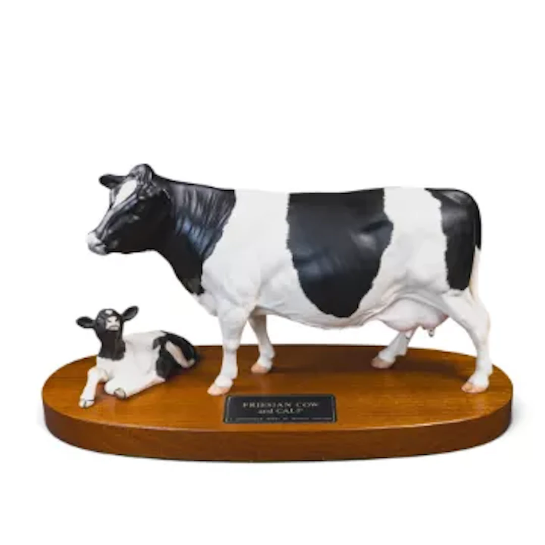 Beswick Friesian cow & calf on wooden plinth in matt. Model A2607. h.16cm