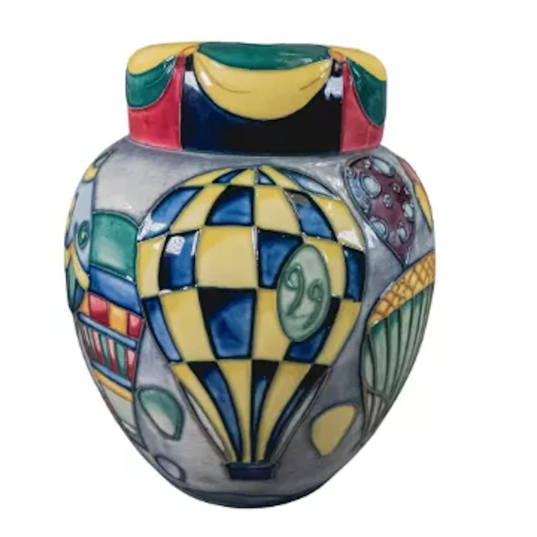 Moorcroft large ginger jar Balloons by Jeanne MacDougall, h.20cm.