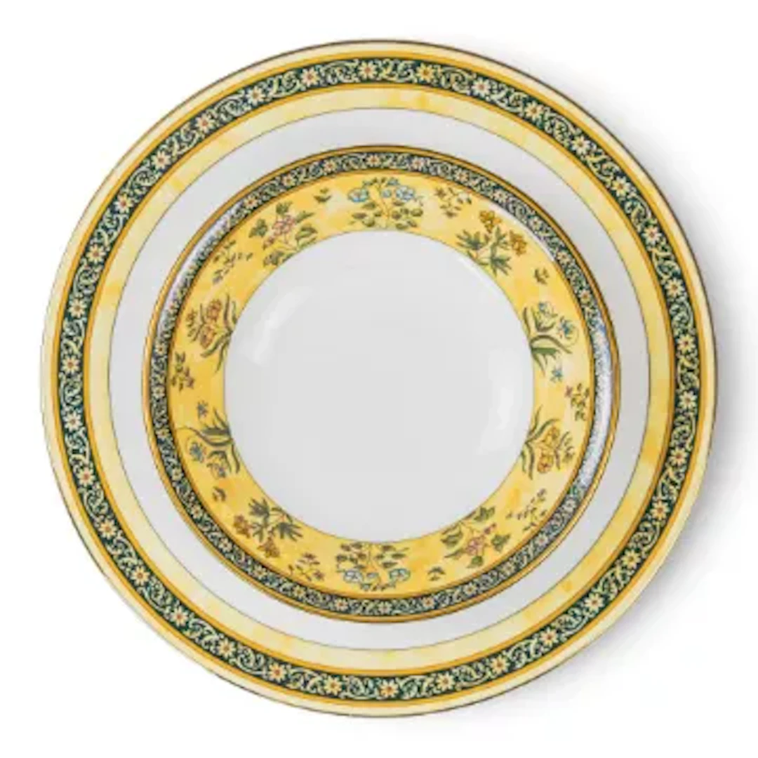 A large collection of Wedgwood India tableware. Comprising of dinner