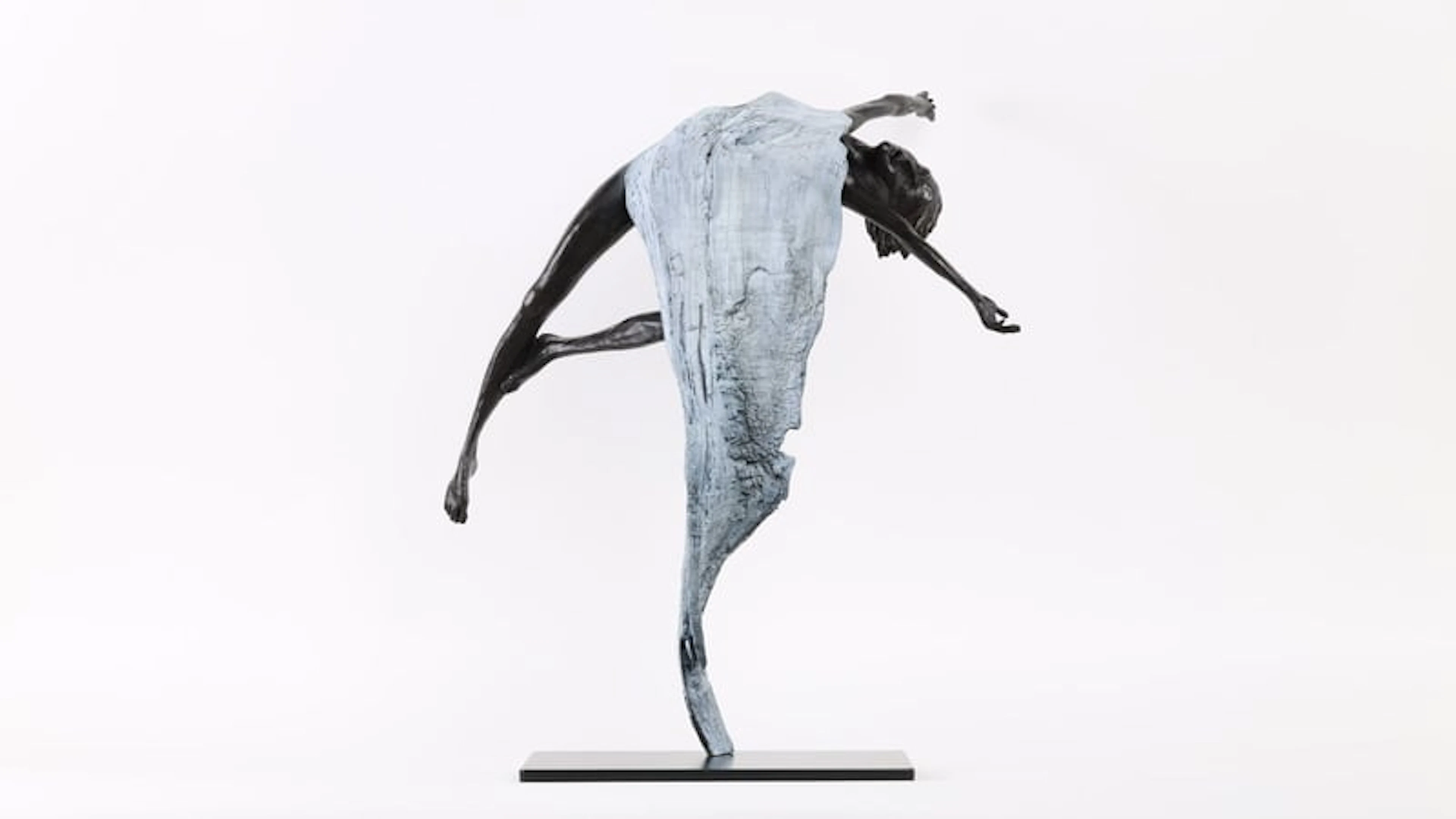 Romain Tiercin – Contemporary Sculptor Working with Wood and Bronze - Extase