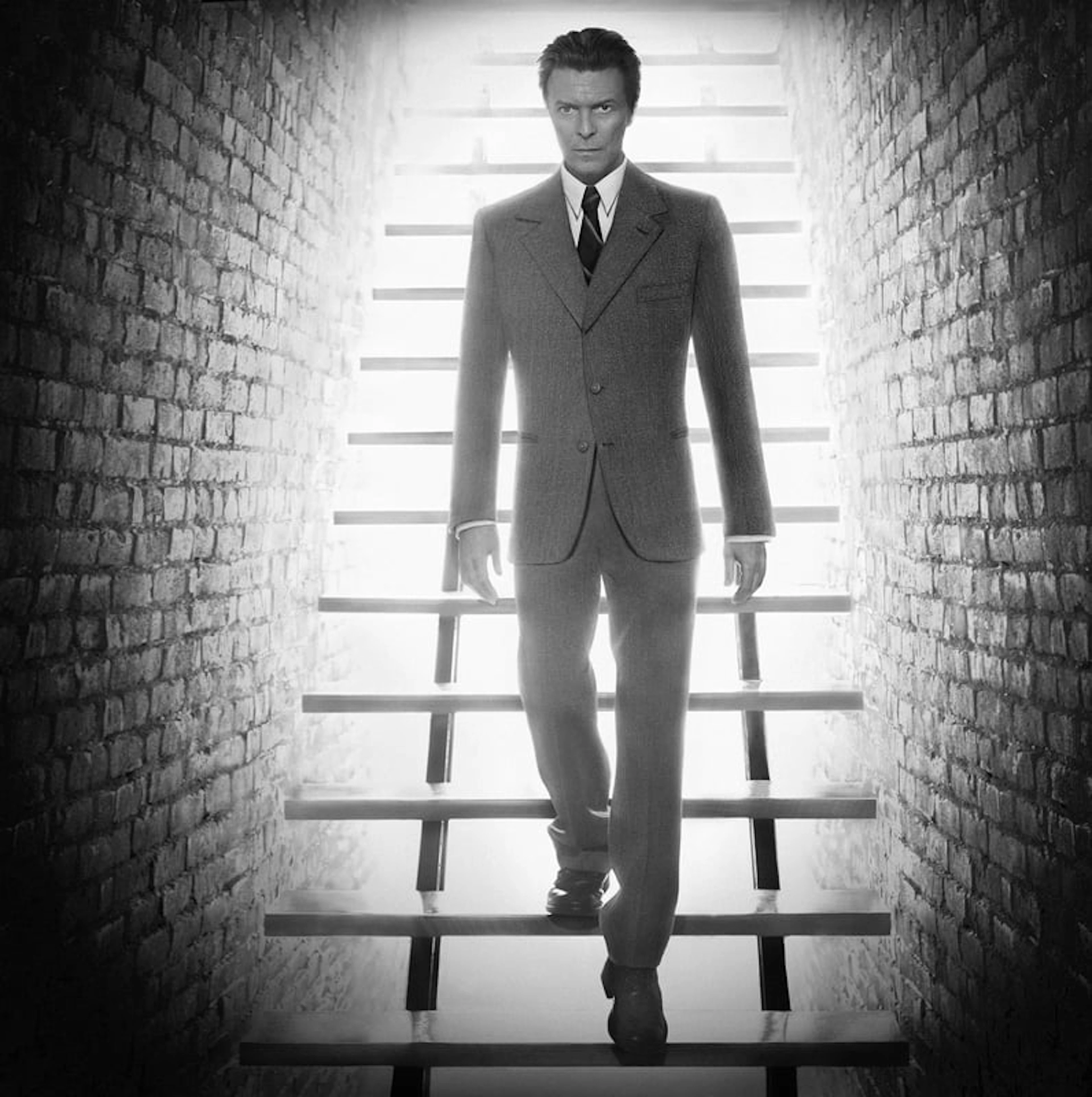 Markus Klinko - Celebrities Photographer - David Bowie : The Descent