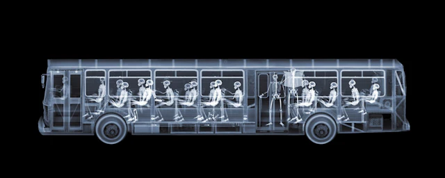 Nick Veasey - Contemporary Photographer - Bus, 1998 (M)