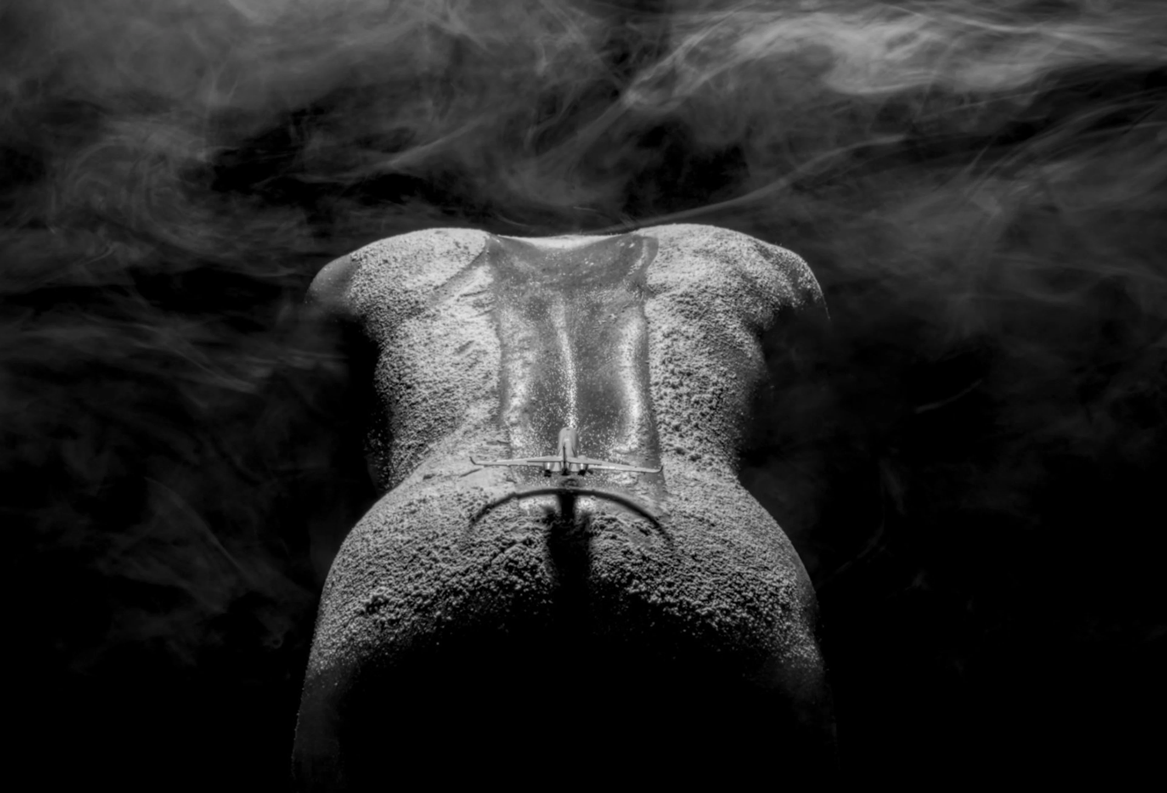 J. Leo - Contemporary Photographer - Landing at Courchevel