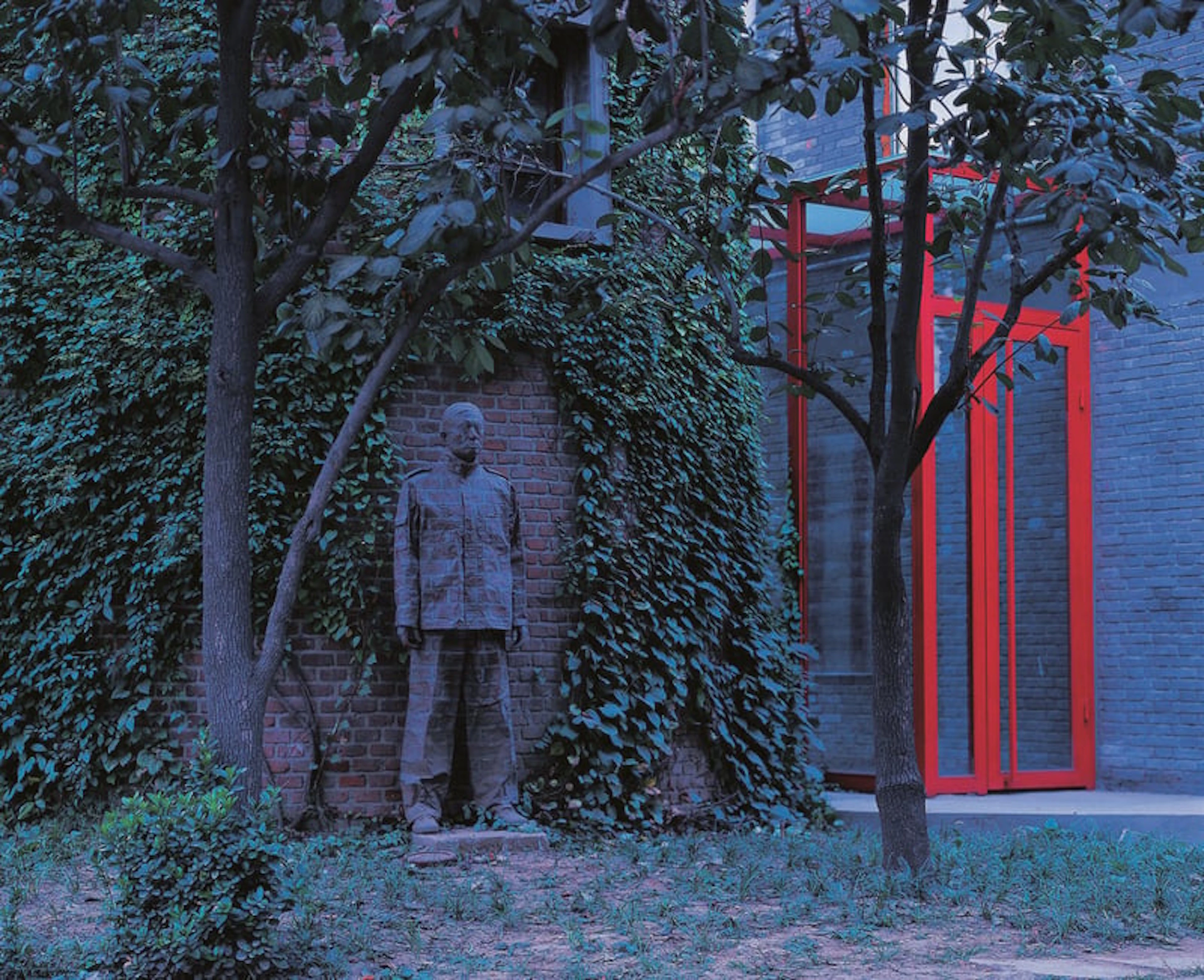 Liu Bolin - Contemporary Photographer - Hiding in the City No. 14