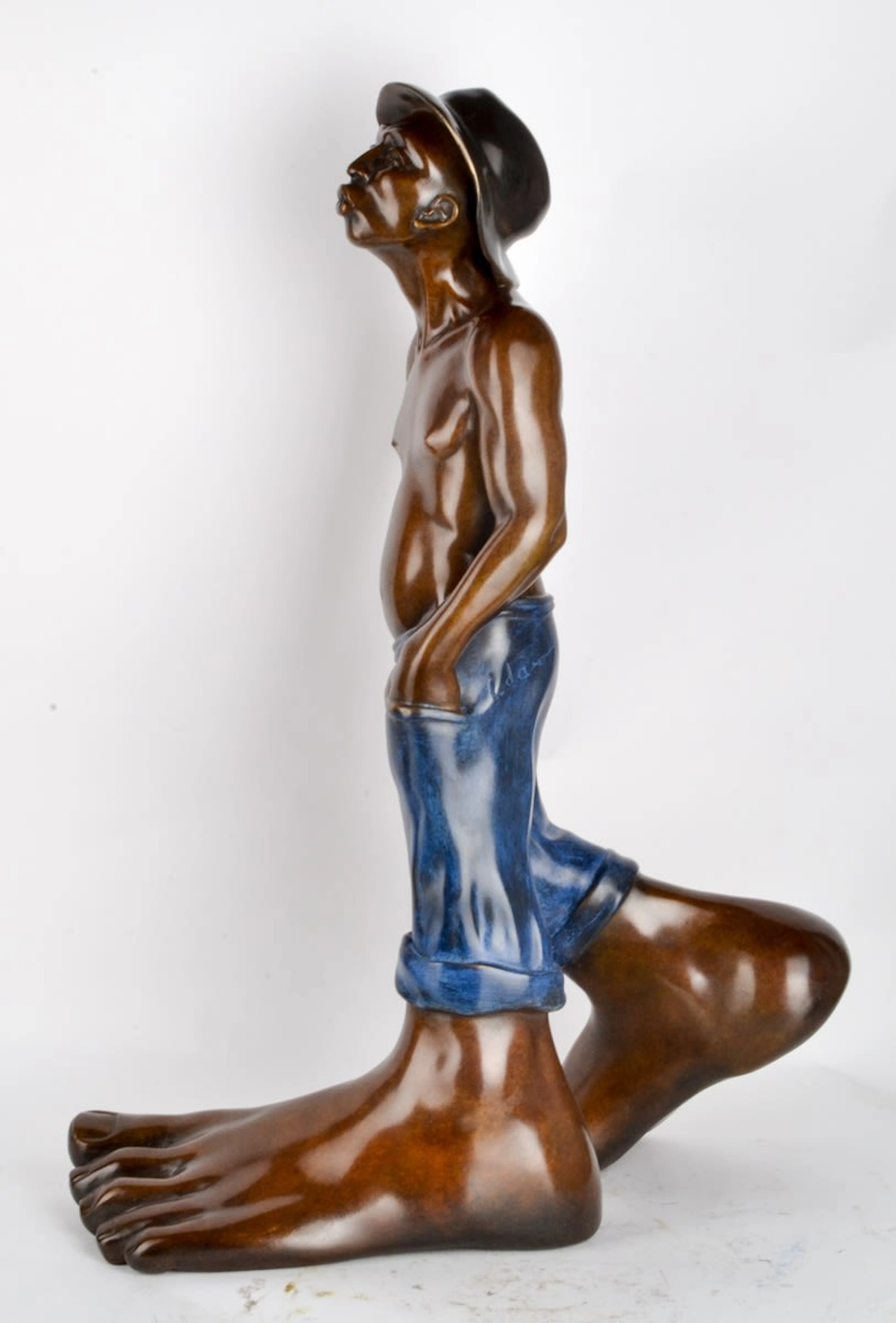 Idan Zareski - Contemporary Sculptor - Le Siffleur 85 - Bronze blue Pants, 2014