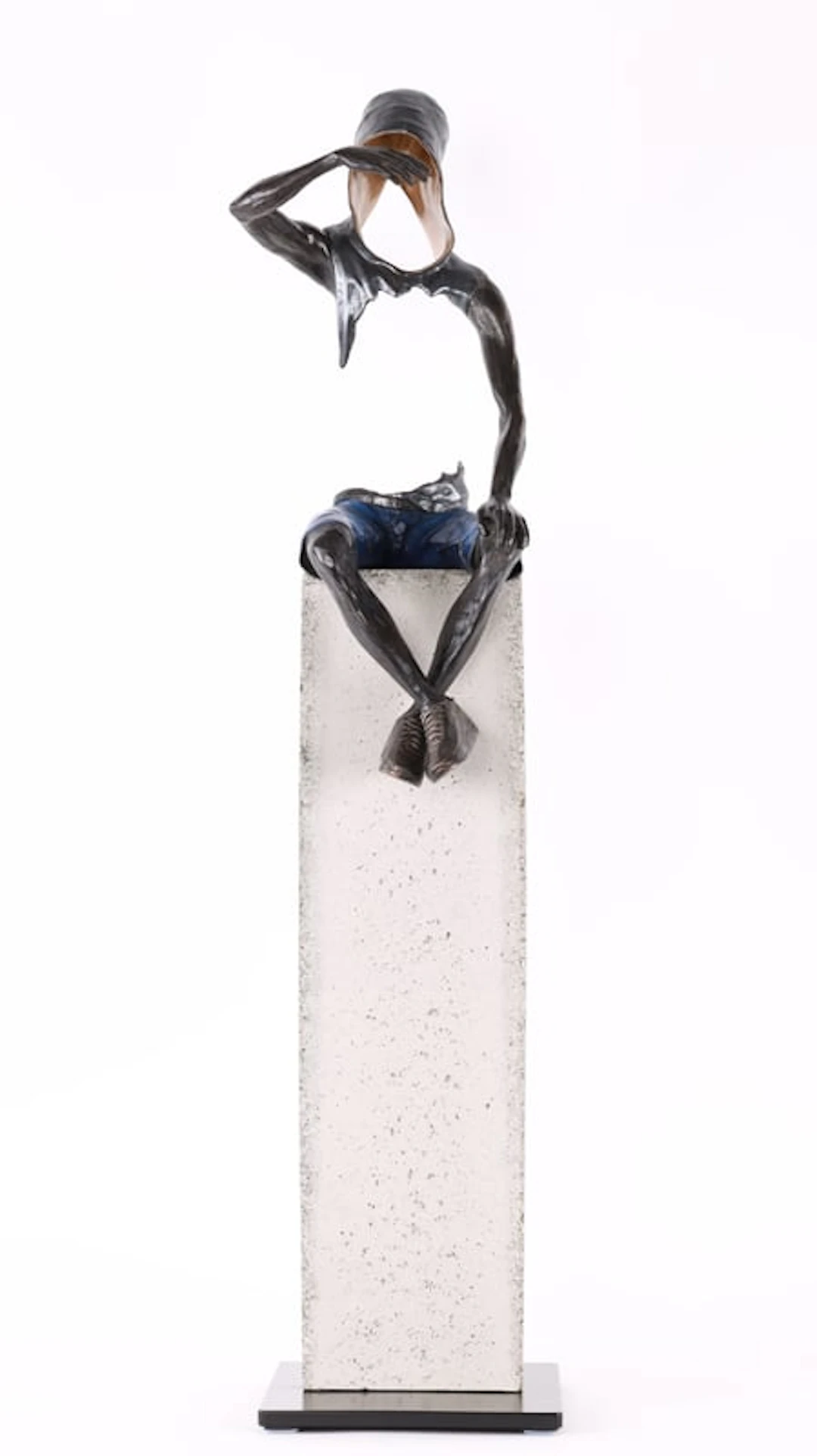Romain Tiercin – Contemporary Sculptor Working with Wood and Bronze
