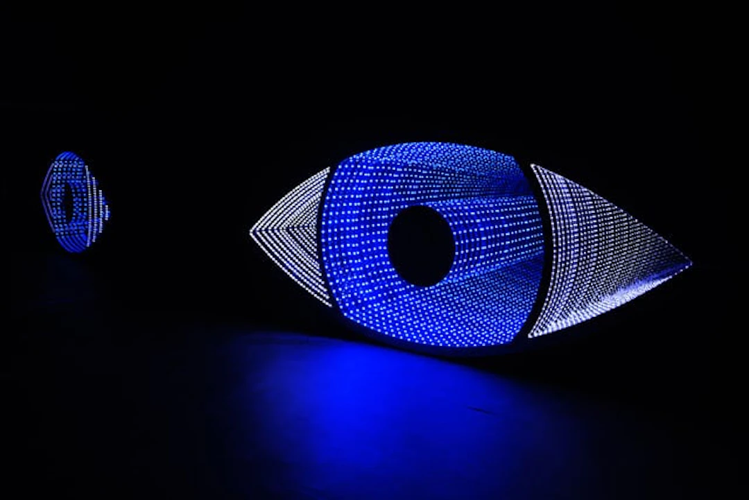 Emmanuelle RYBOJAD - I see you - LED