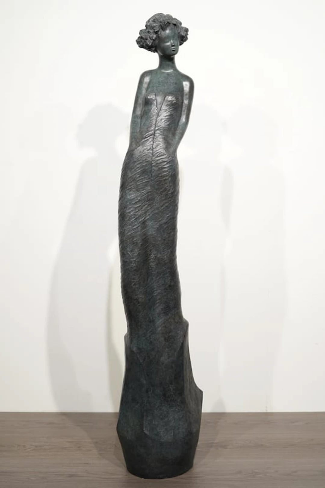 Jean-Philippe Richard - Contemporary Sculptor - Lucile