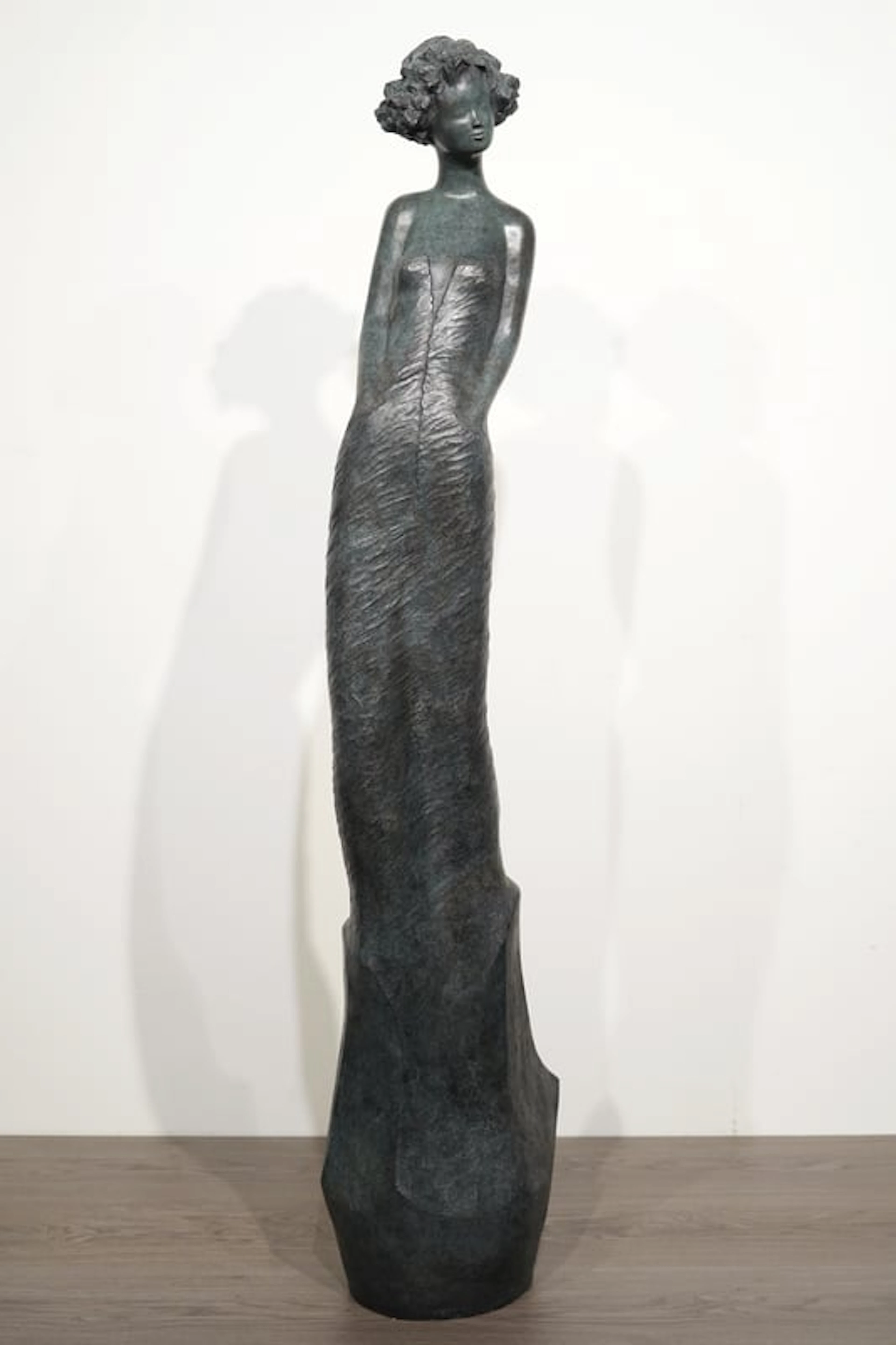 Jean-Philippe Richard - Contemporary Sculptor - Lucile