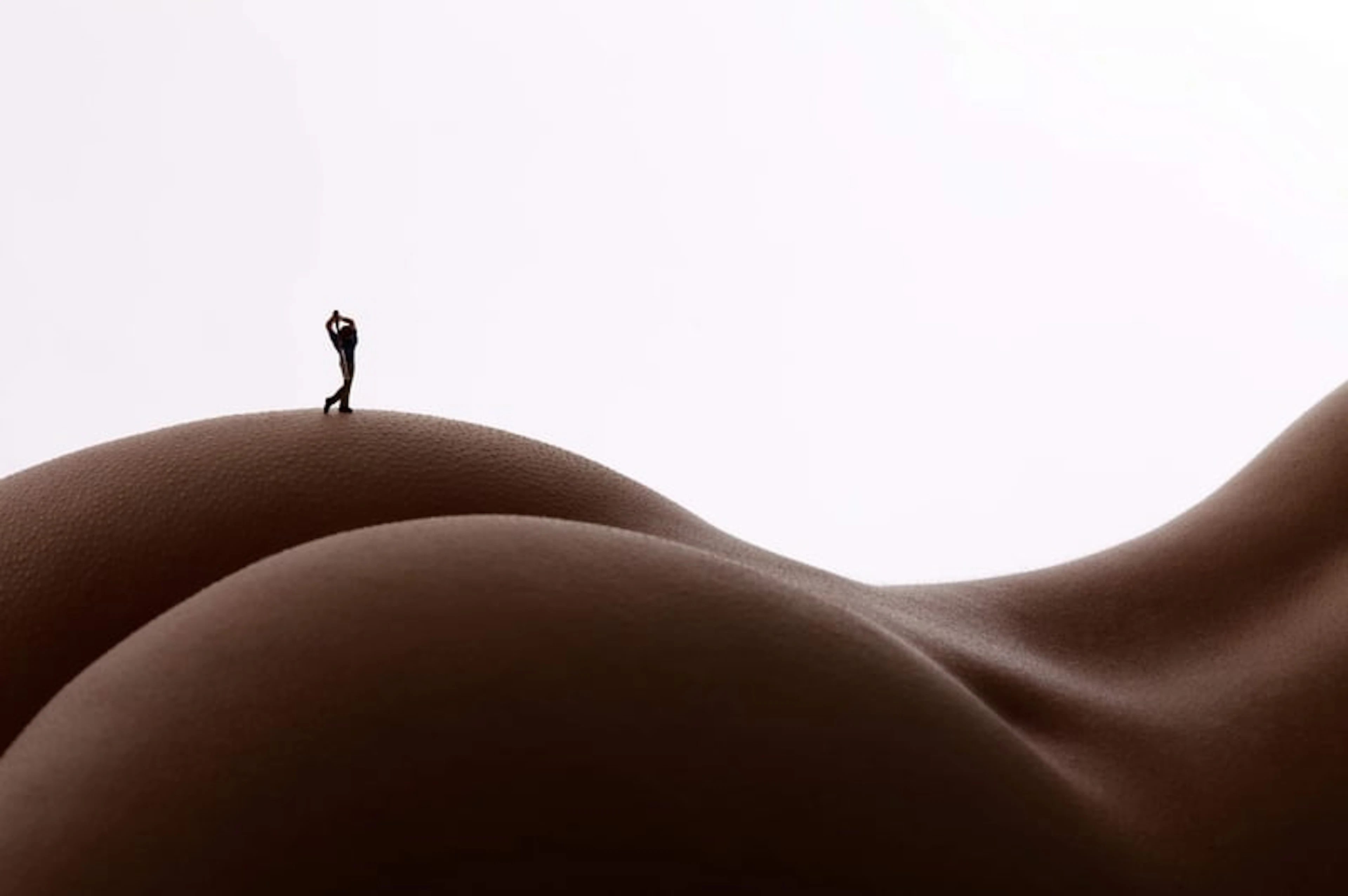 J. Leo - Contemporary Photographer - The most beautiful link in the