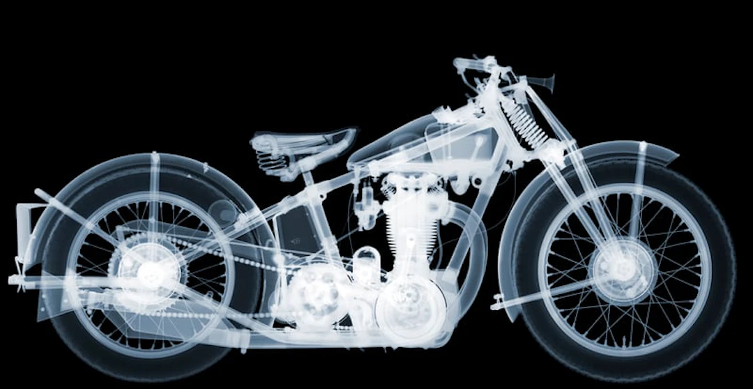 Nick Veasey - Contemporary Photographer - Ariel Model E, 2014 (L)