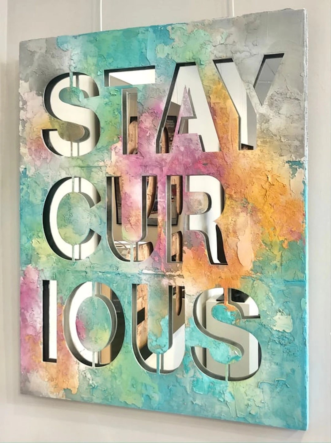 Joseph - Contemporary Artist - SERIE FULL PAINTED COLORS - Stay Curious