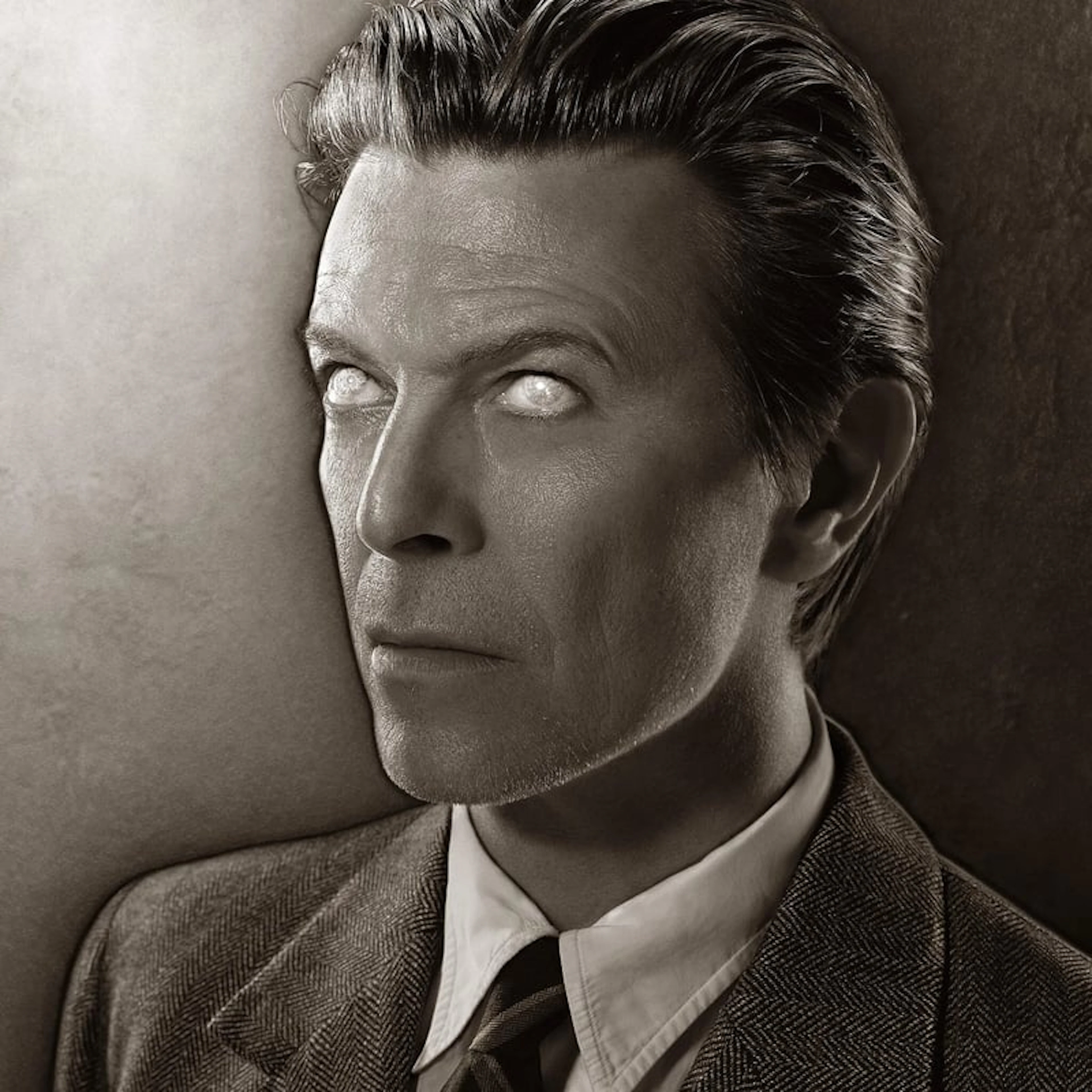 Markus Klinko - Celebrities Photographer - David Bowie : Heathen, B&W (medium)