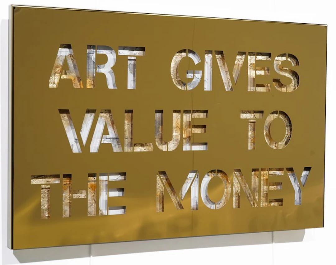 Joseph - Contemporary Artist - Art Gives Value - Inox doré horizontal