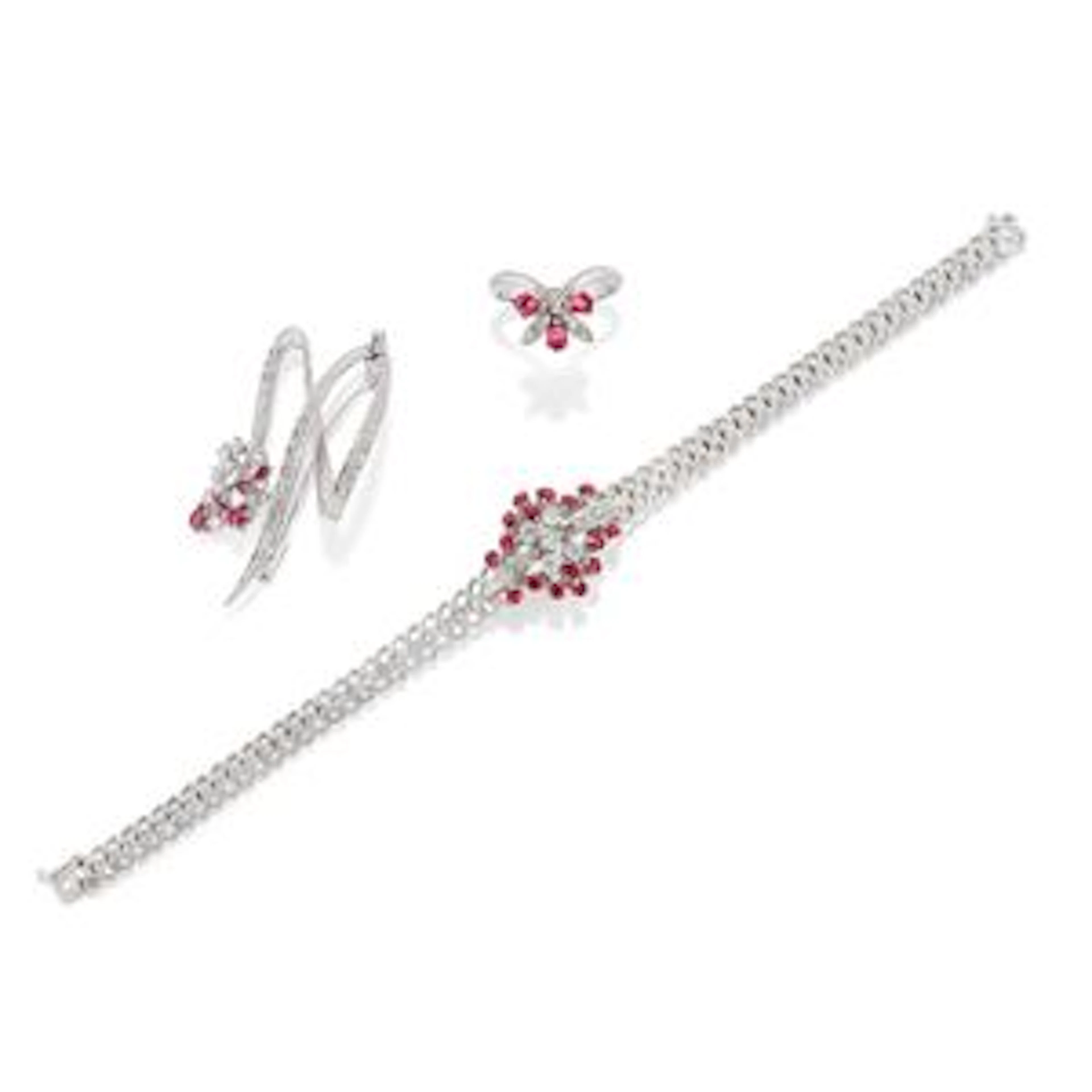 Bracciale, spilla e anello