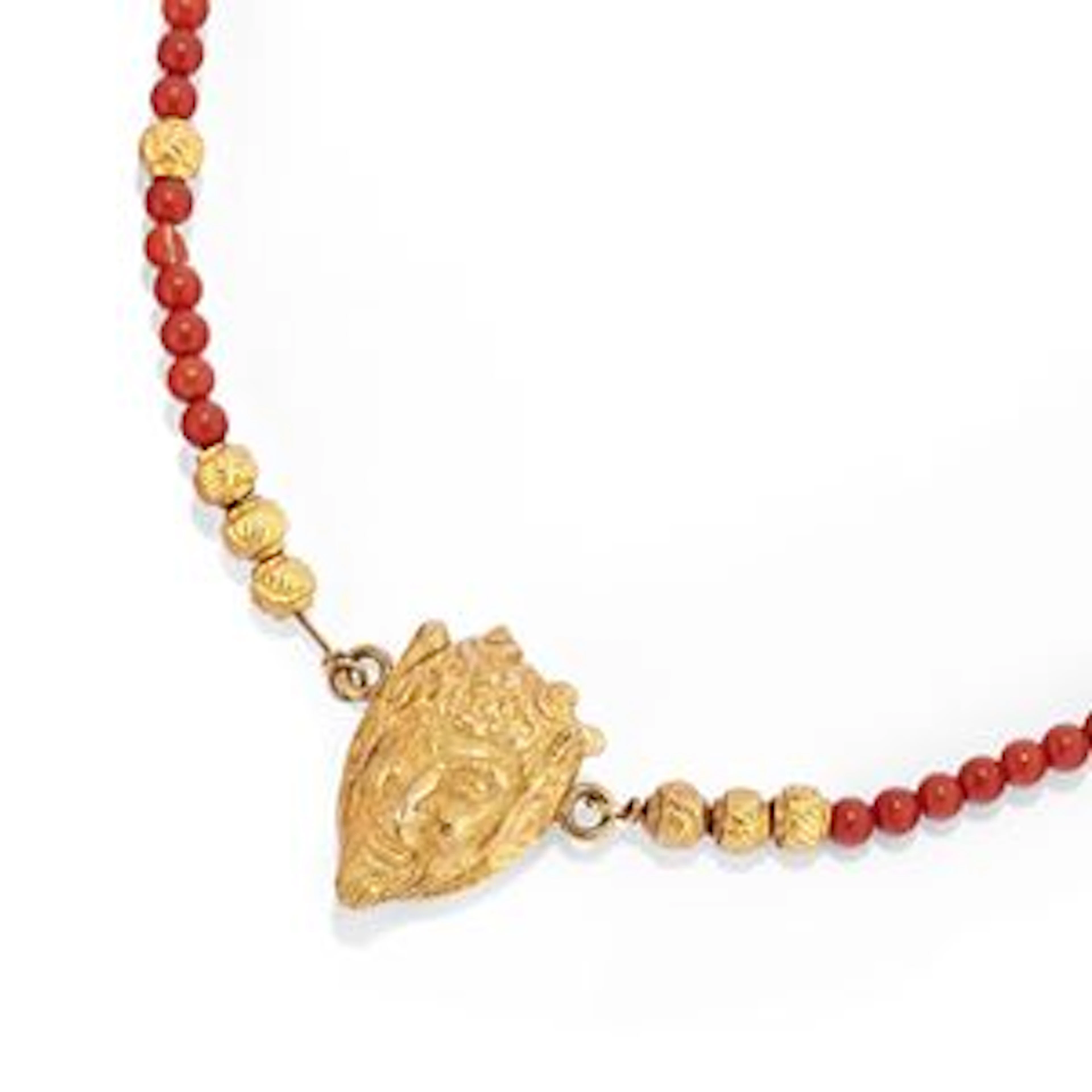 Collana con corallo