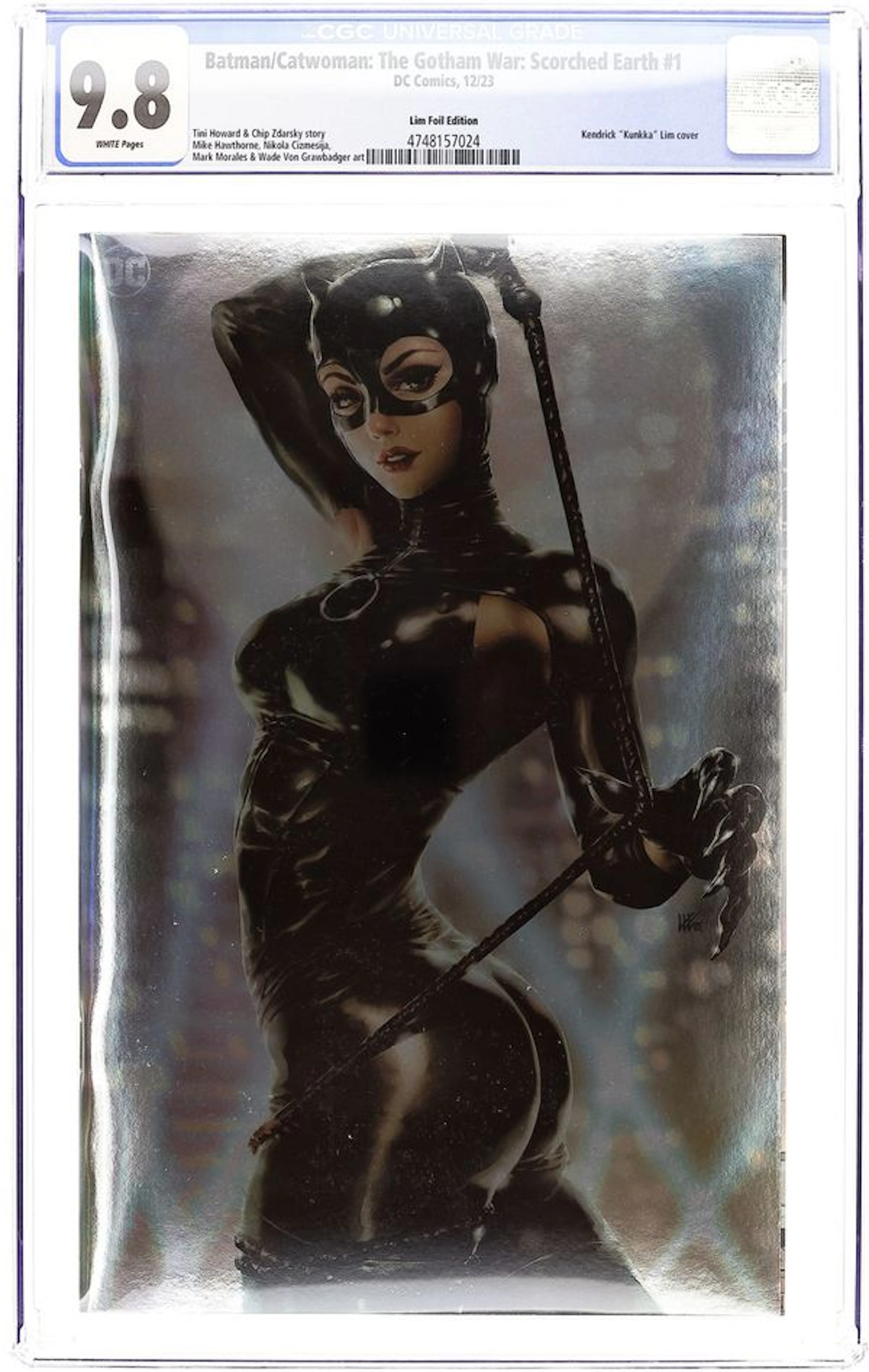 Batman Catwoman the Gotham War Scorched Earth (2023 DC) 1D CGC 9.8