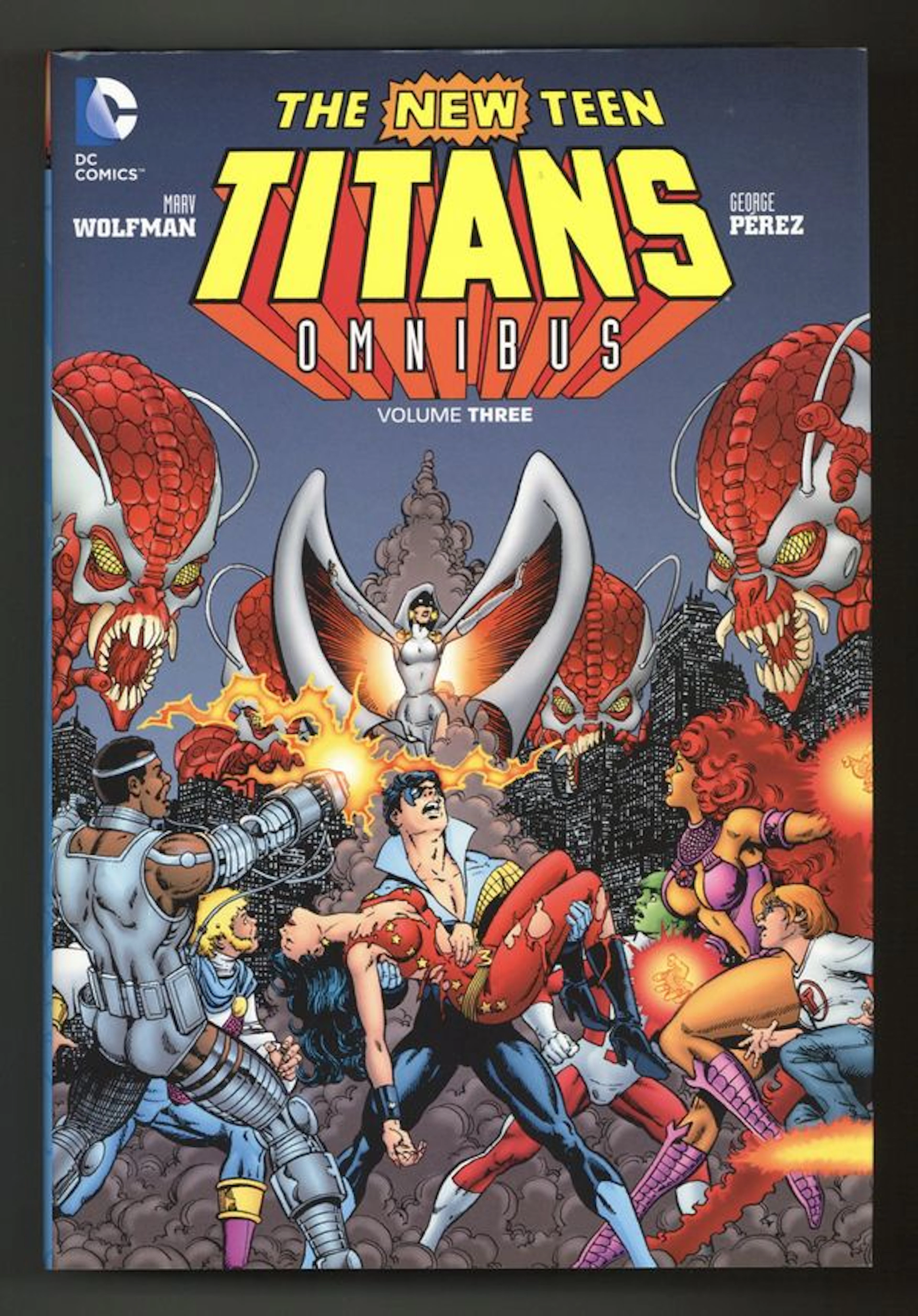 New Teen Titans Omnibus HC (2011-2021 DC) 1st Edition 3-1ST NM- 9.2