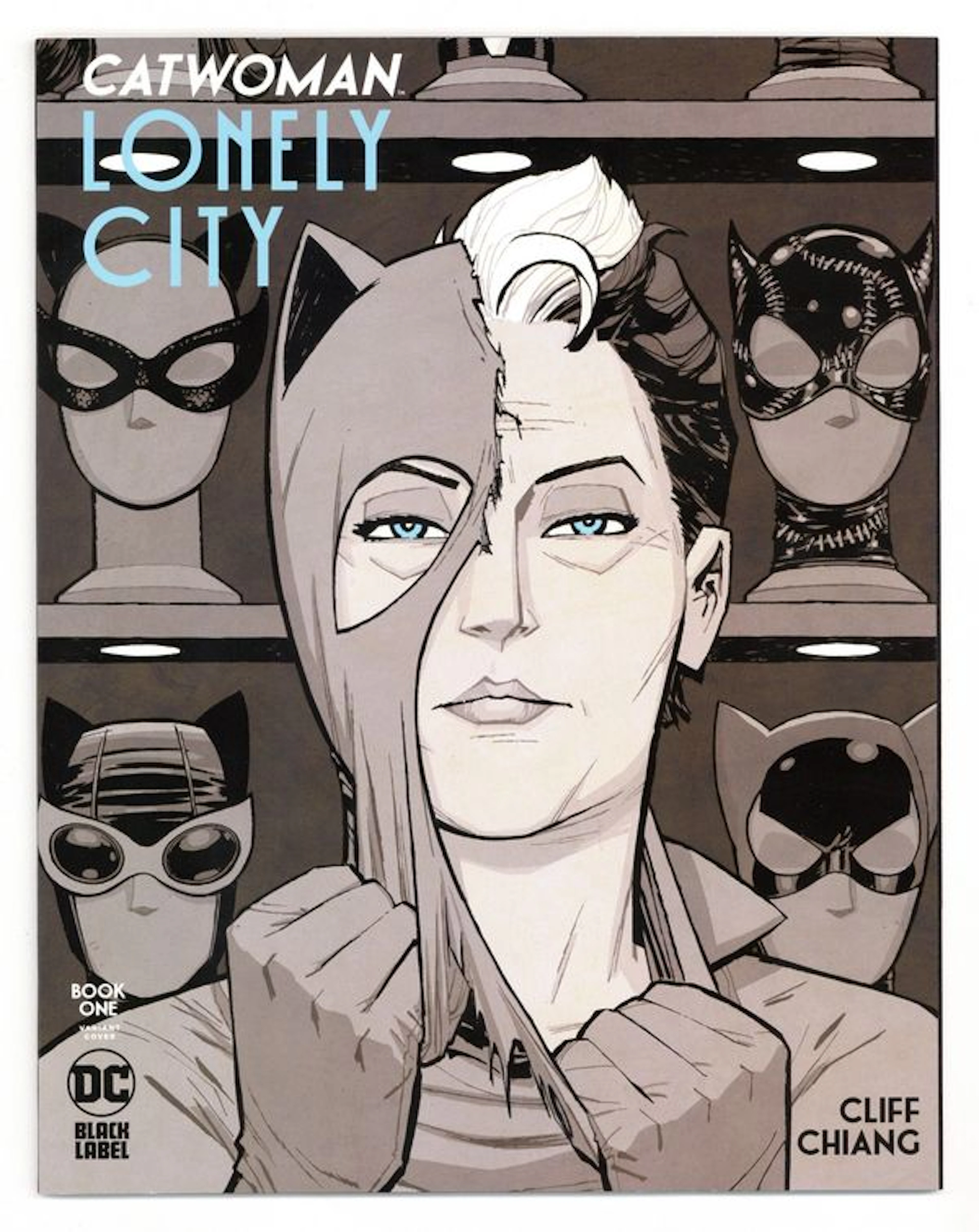 Catwoman Lonely City (2021 DC) 1B NM 9.4