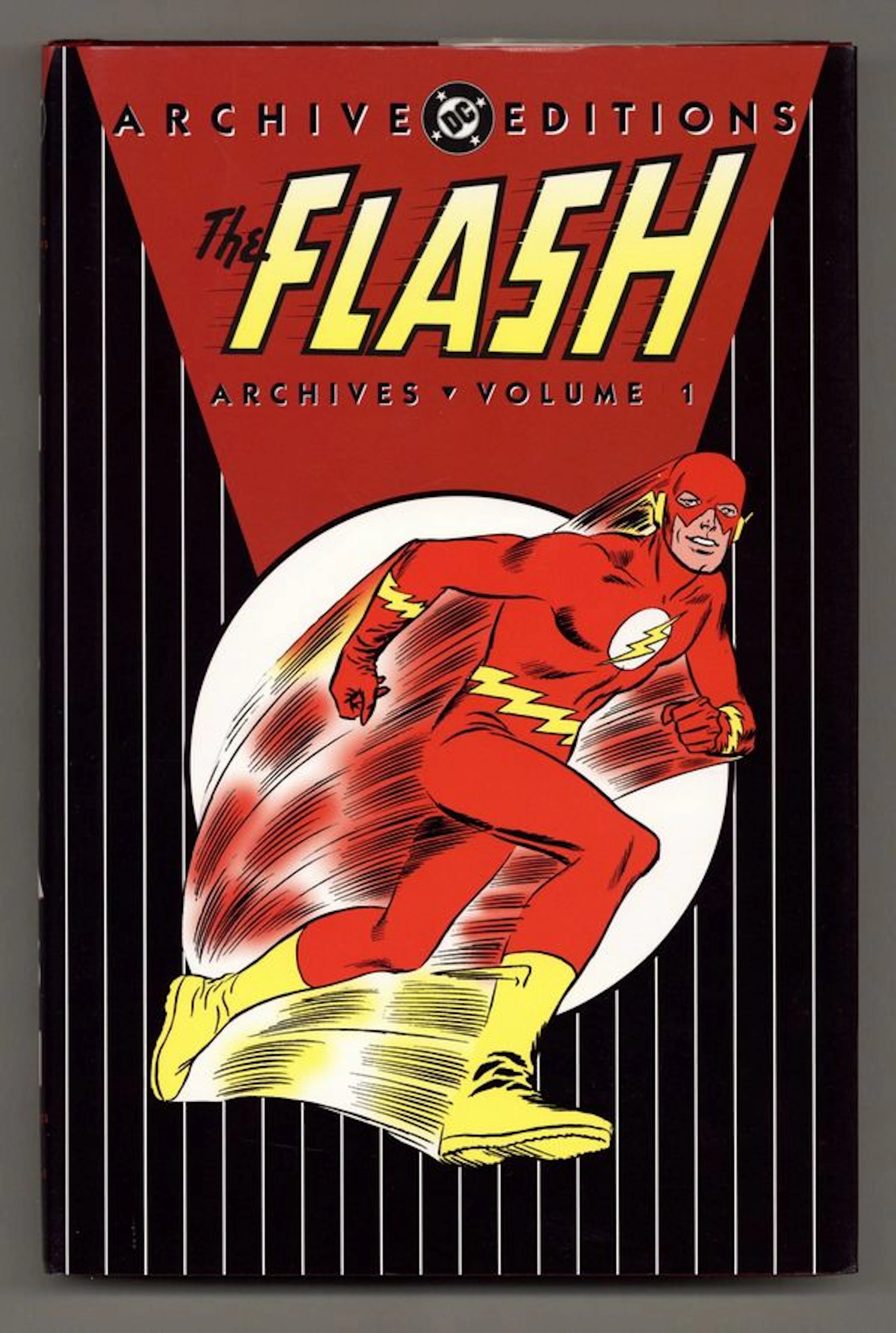 DC Archive Editions Flash HC (1996-2012 DC) 1-1ST VF/NM 9.0