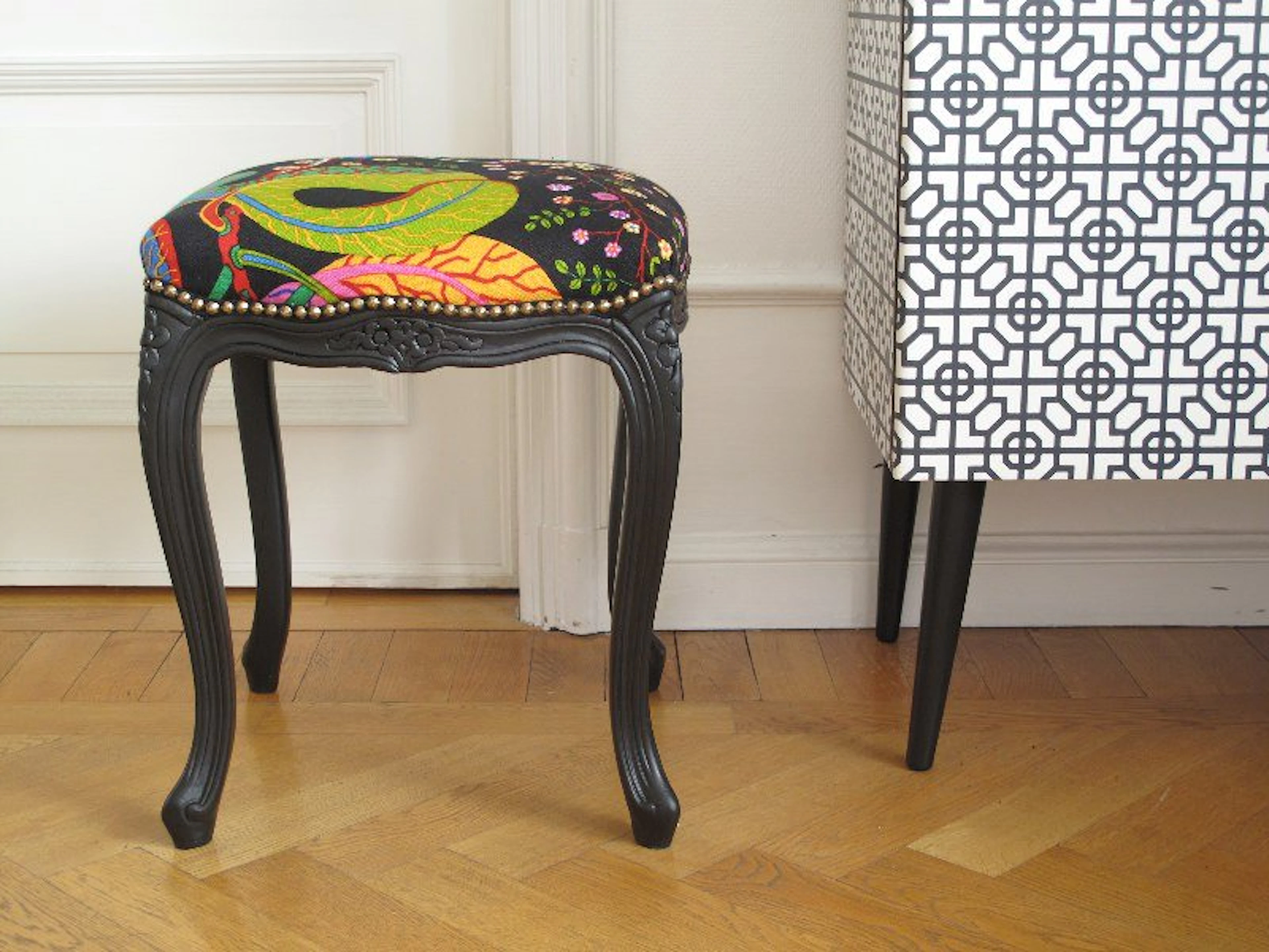 Taburett – Rokoko Josef Frank – Liknande kan beställas