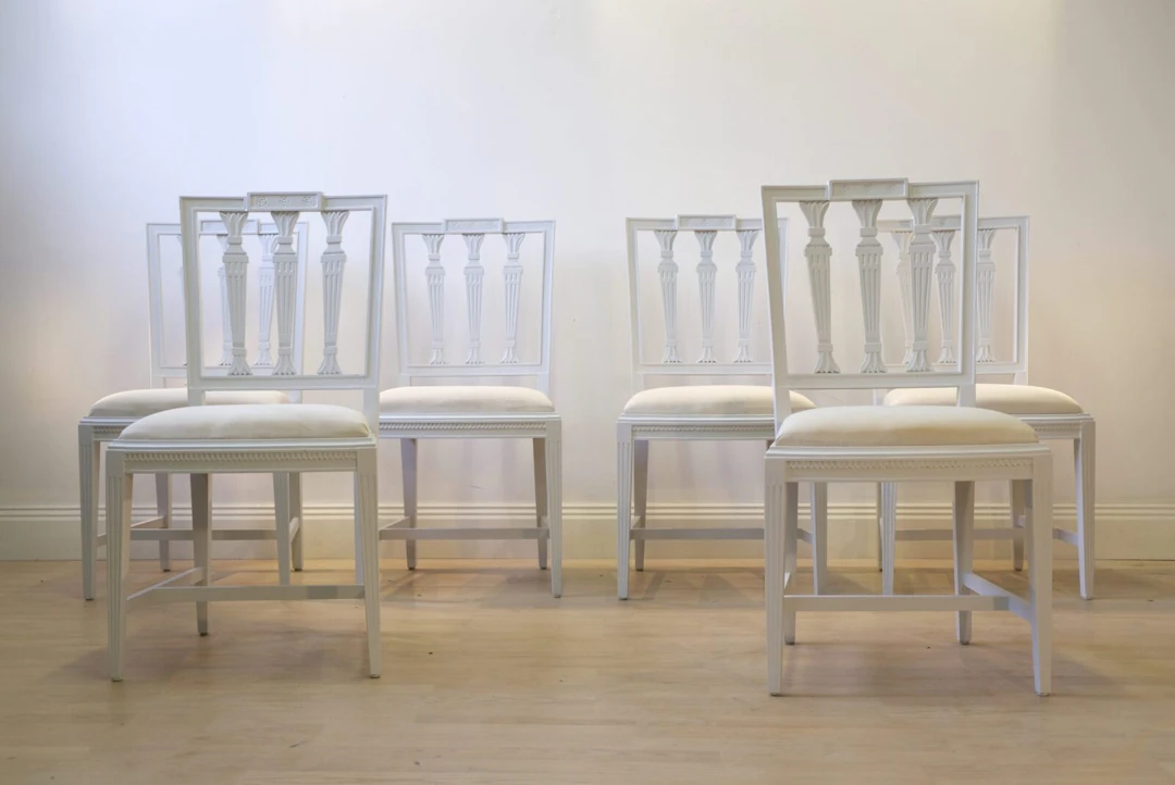 ANTIKA GUSTAVIANSKA STOLAR – 6 ST