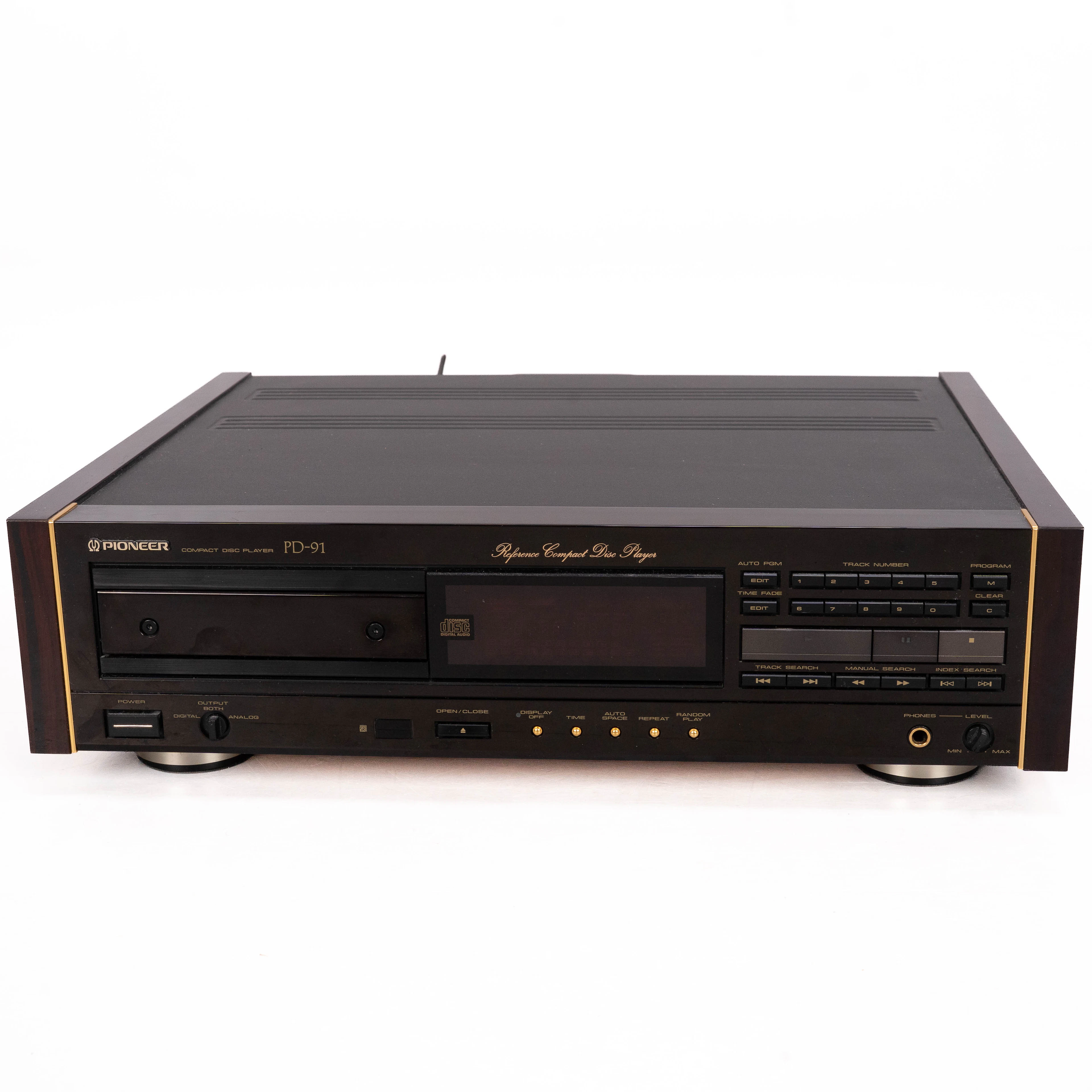 PIONEER PD-91 "Urushi", Reference Compact Disc Player.