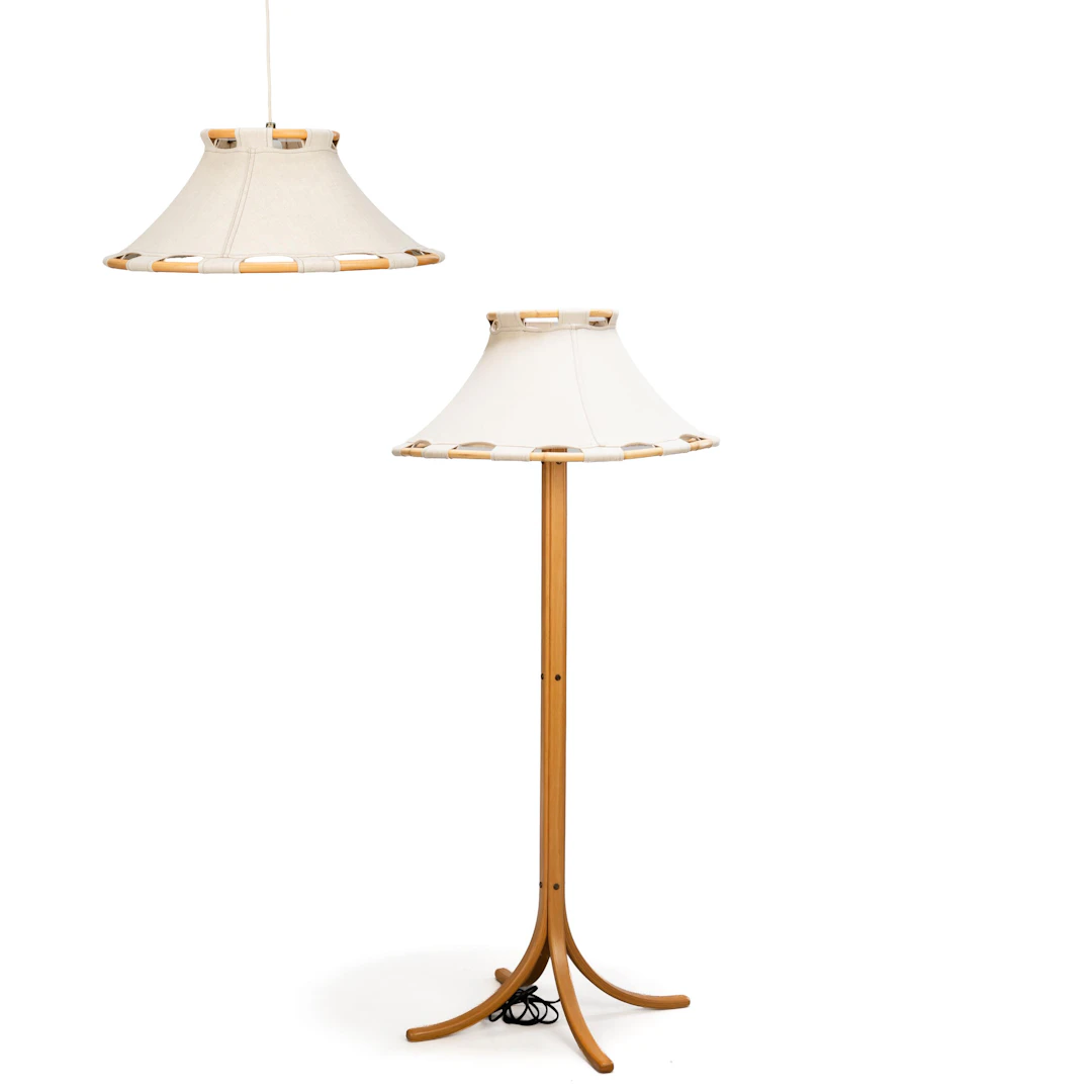 ANNA EHRNER. Golvlampa & Taklampa, "Anna". Ateljé Lyktan. Bok, Trä och Canvas.