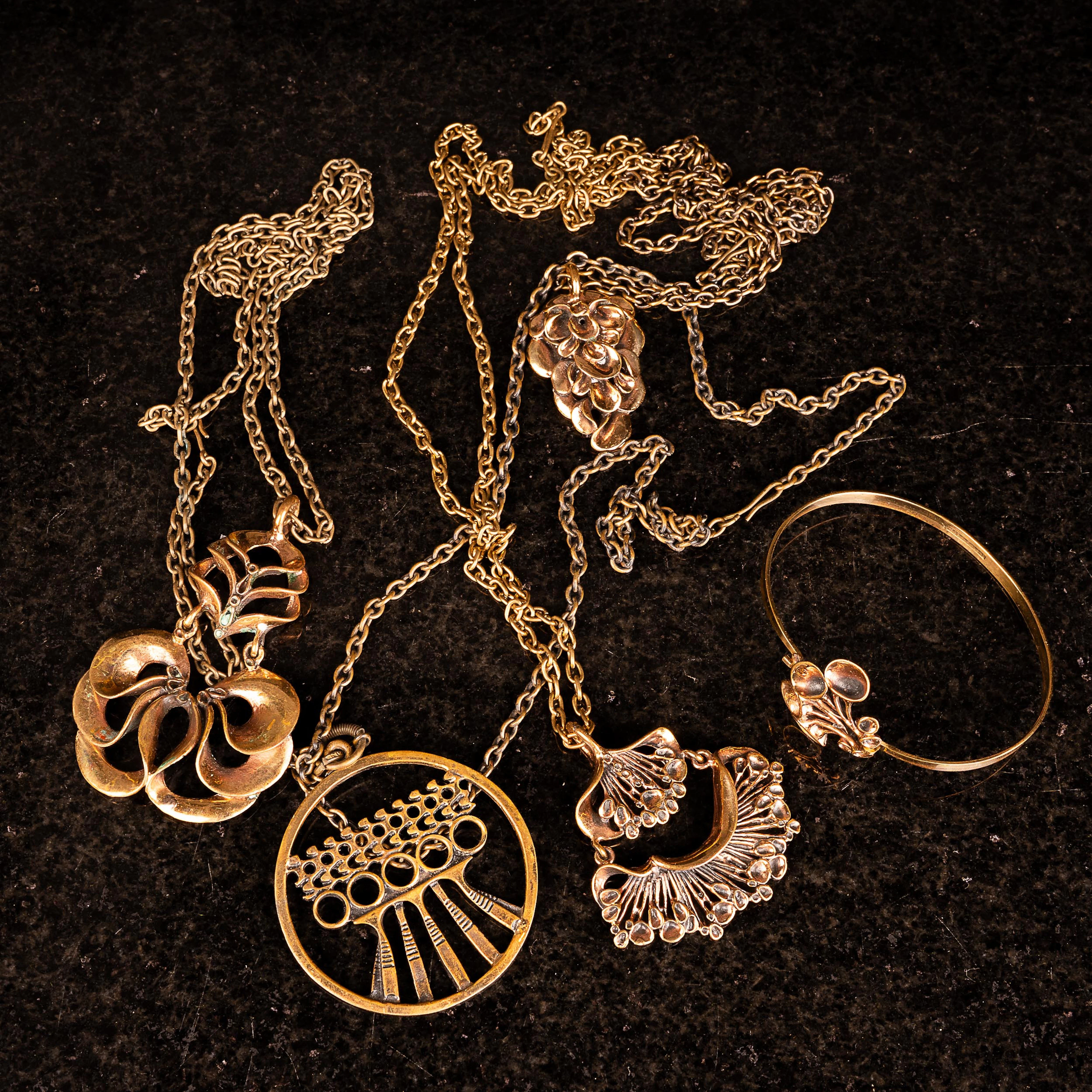 HANNU IKONEN, PENTTI SARPANEVA. Collier & armband, 5 del.