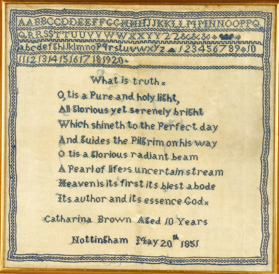 BRODERAD MÄRKDUK. Daterad 1851, England.
