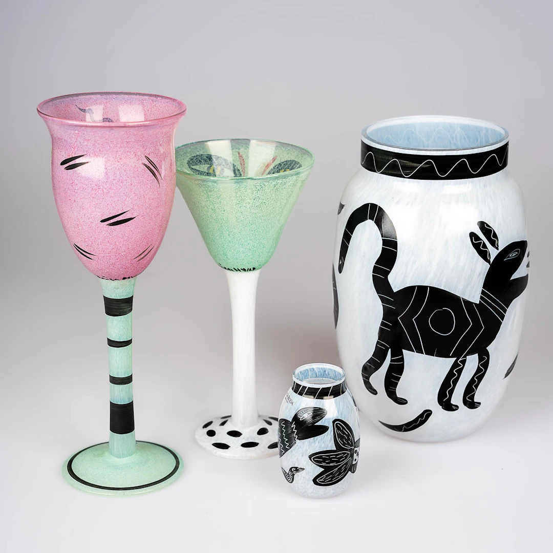 ULRICA HYDMAN-VALLIEN. Vaser & pokalglas, 4 delar.