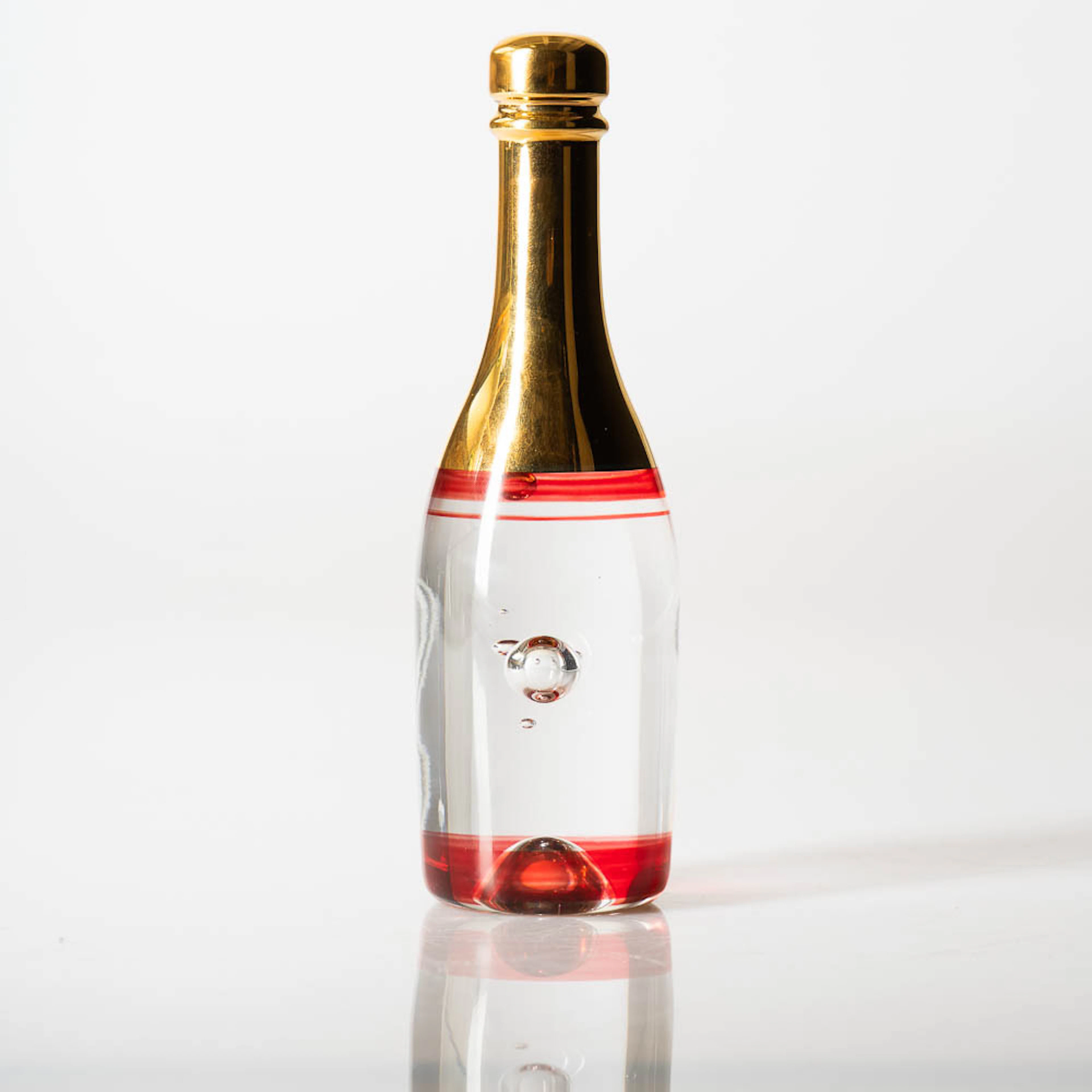 KJELL ENGMAN. Skulptur, "Celebrate red Champagne", Kosta Boda.
