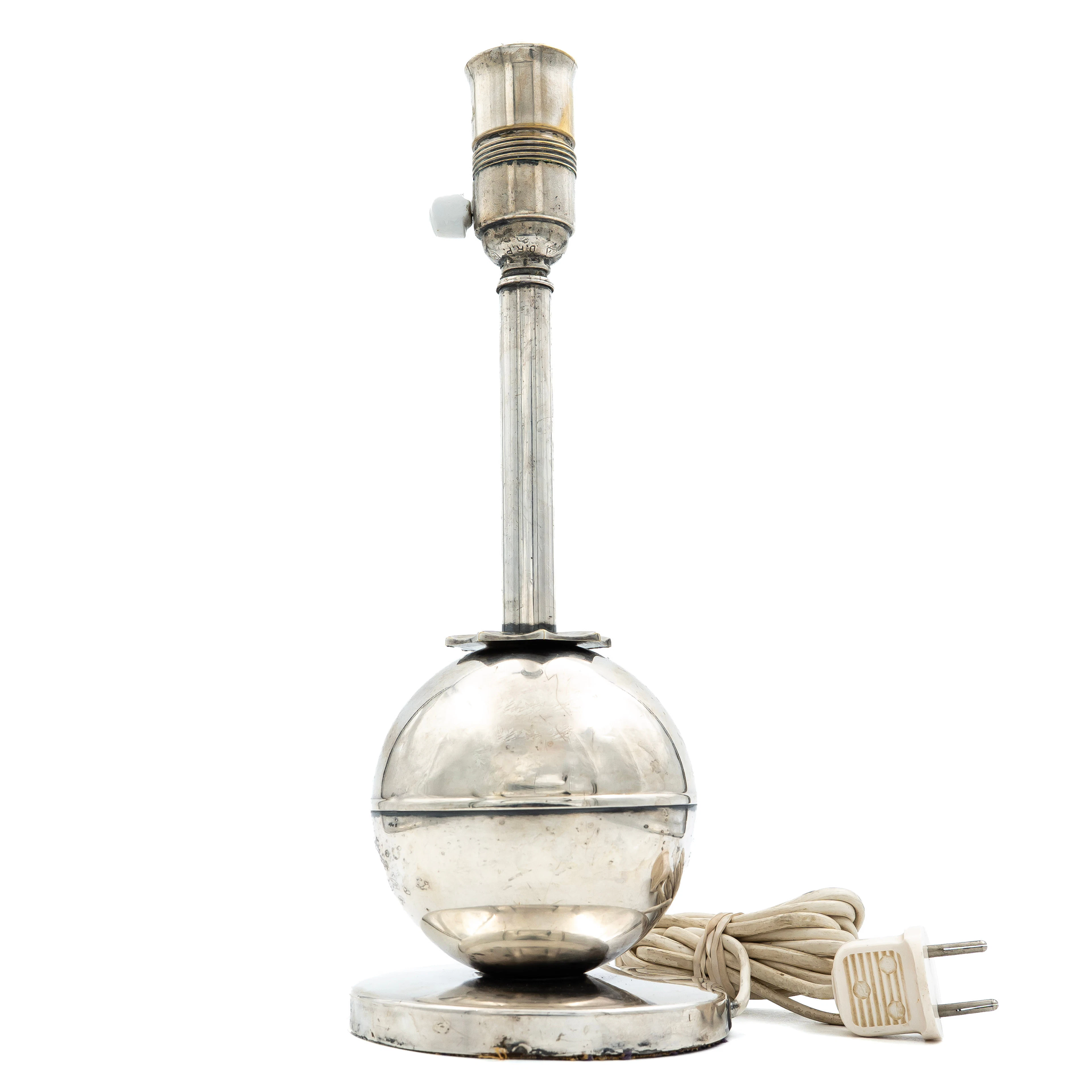 ELIS BERGH. Bordslampa. Nysilver, CG Hallberg, Art deco, 1920-/30-tal.